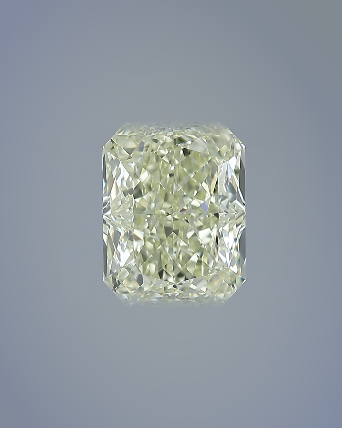 3.06 ct Radiant Fancy Colour Diamond, VVS2, Fancy Light Yellow