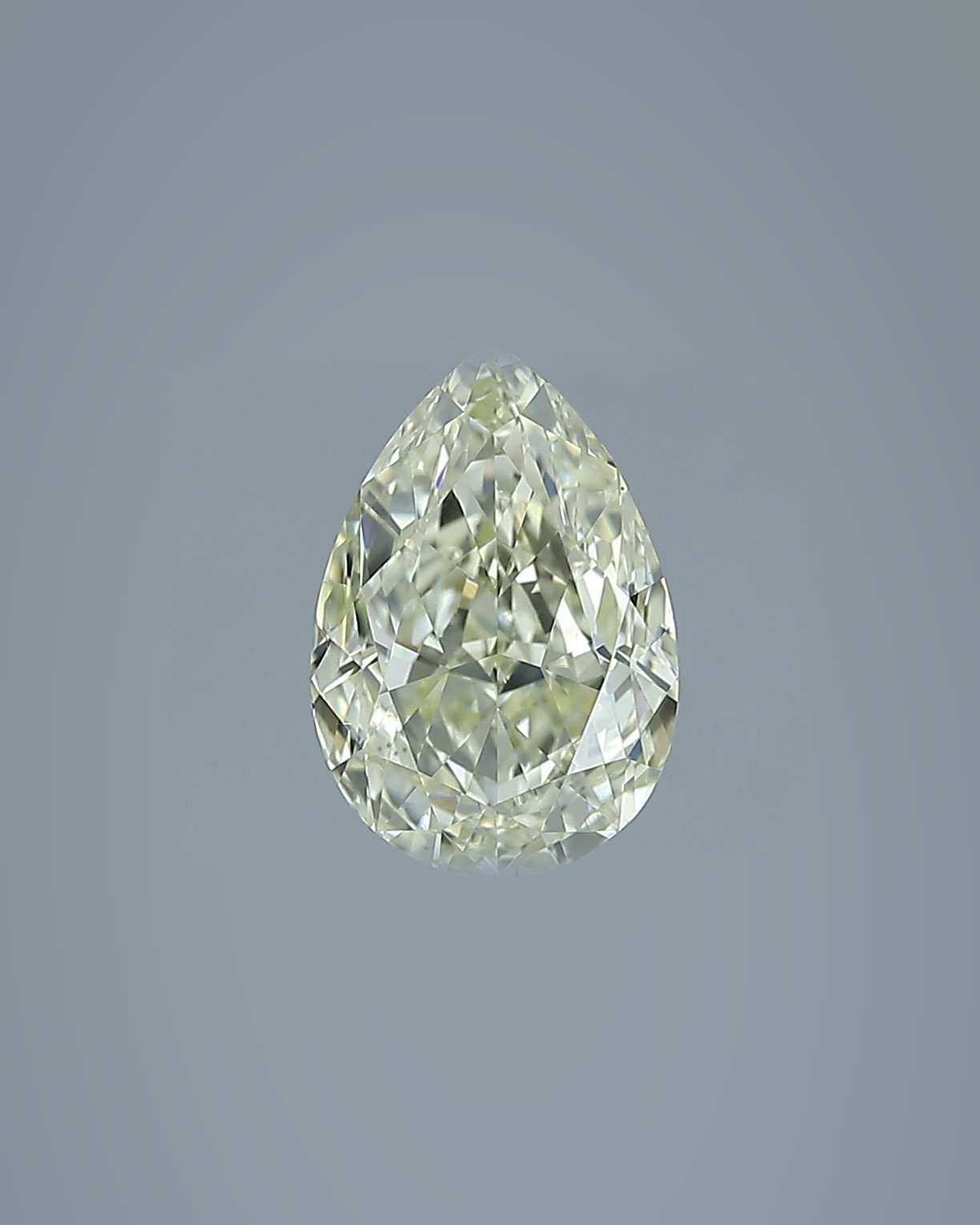 2.01 ct Pear Fancy Colour Diamond, VS2, Fancy Light Yellow