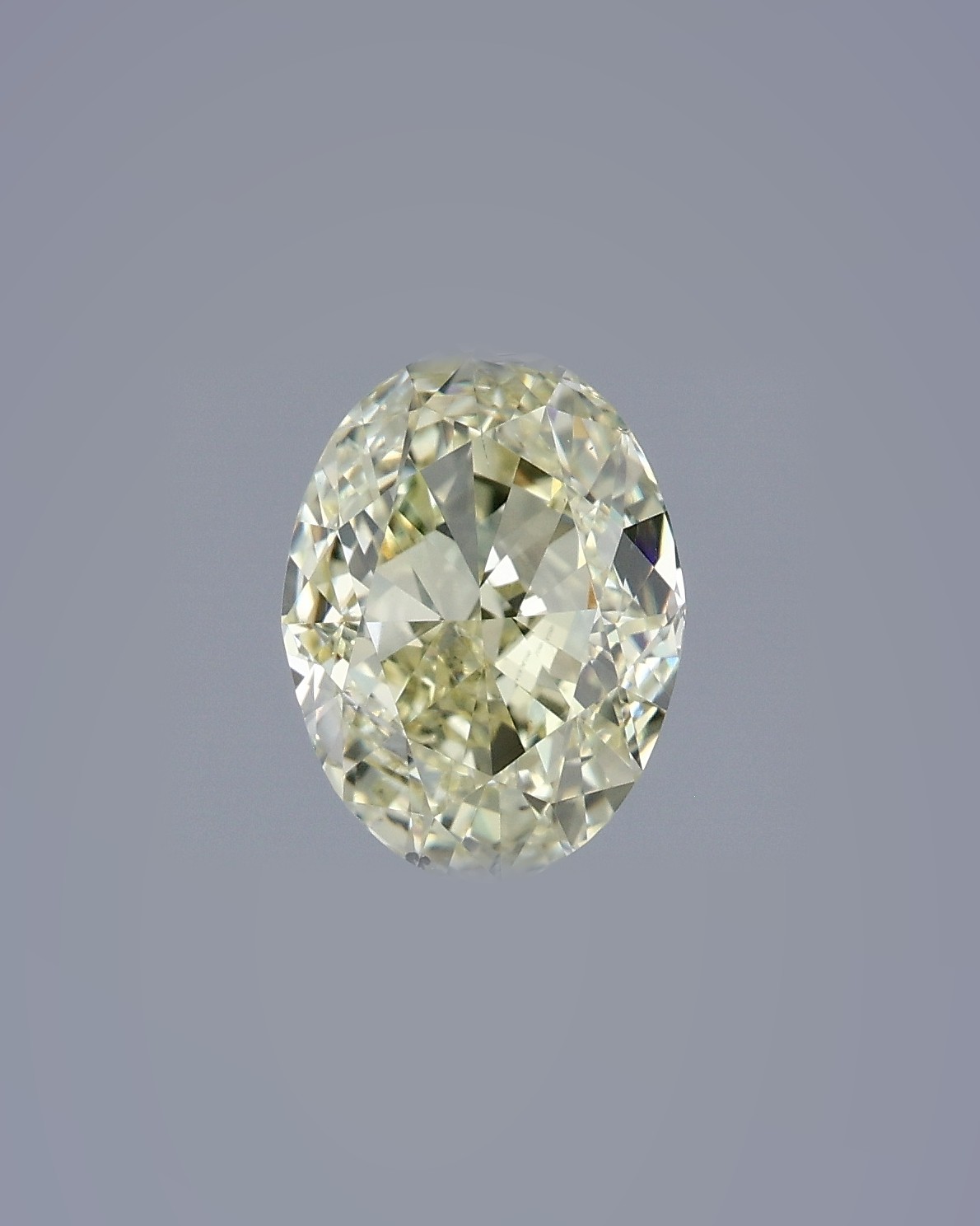2.00 ct Oval Fancy Colour Diamond, SI1, Fancy Yellow